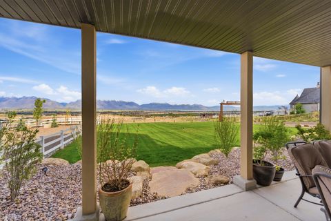 Tiny photo for 1102 N SUMMIT VIEW DR, Saratoga Springs, UT 84045 (MLS # 2148625)