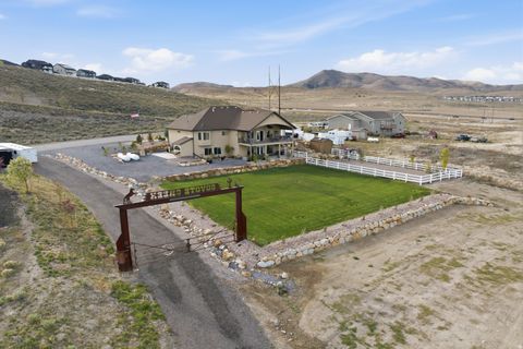 Tiny photo for 1102 N SUMMIT VIEW DR, Saratoga Springs, UT 84045 (MLS # 2148625)