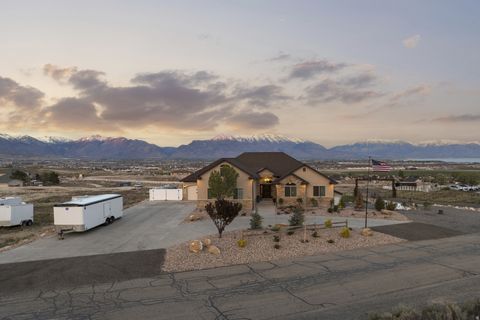 Tiny photo for 1102 N SUMMIT VIEW DR, Saratoga Springs, UT 84045 (MLS # 2148625)