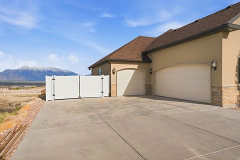 Tiny photo for 1102 N SUMMIT VIEW DR, Saratoga Springs, UT 84045 (MLS # 2148625)