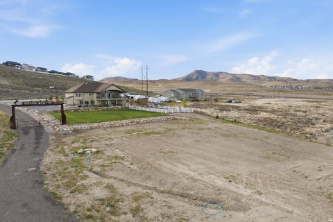 Tiny photo for 1102 N SUMMIT VIEW DR, Saratoga Springs, UT 84045 (MLS # 2148625)