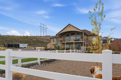 Tiny photo for 1102 N SUMMIT VIEW DR, Saratoga Springs, UT 84045 (MLS # 2148625)