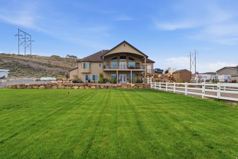 Tiny photo for 1102 N SUMMIT VIEW DR, Saratoga Springs, UT 84045 (MLS # 2148625)