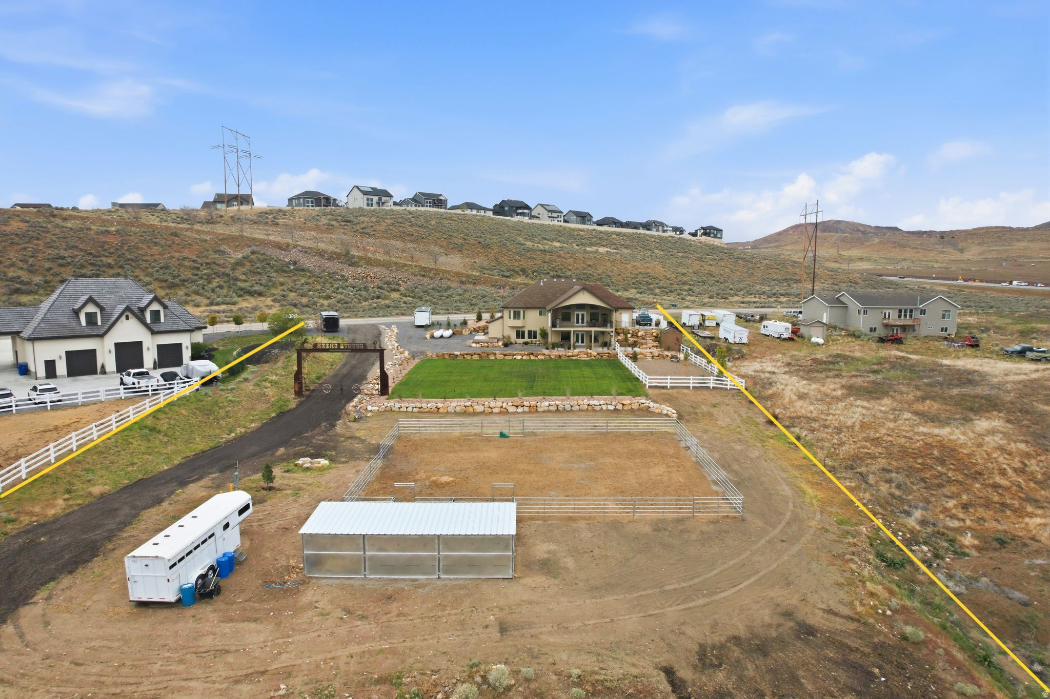 YATES MINOR - Residential