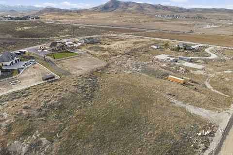 Tiny photo for 1102 N SUMMIT VIEW DR, Saratoga Springs, UT 84045 (MLS # 2148625)