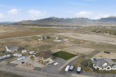 Tiny photo for 1102 N SUMMIT VIEW DR, Saratoga Springs, UT 84045 (MLS # 2148625)