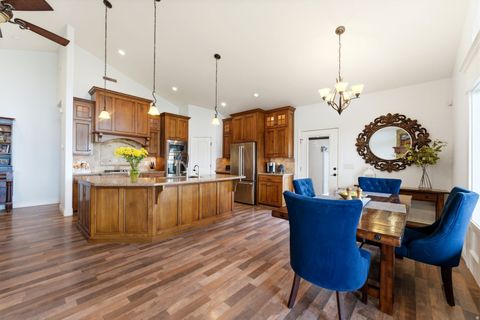 Tiny photo for 1102 N SUMMIT VIEW DR, Saratoga Springs, UT 84045 (MLS # 2148625)