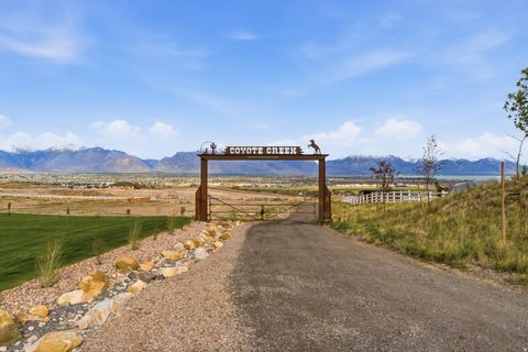 Tiny photo for 1102 N SUMMIT VIEW DR, Saratoga Springs, UT 84045 (MLS # 2148625)