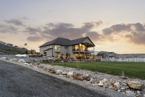 Tiny photo for 1102 N SUMMIT VIEW DR, Saratoga Springs, UT 84045 (MLS # 2148625)