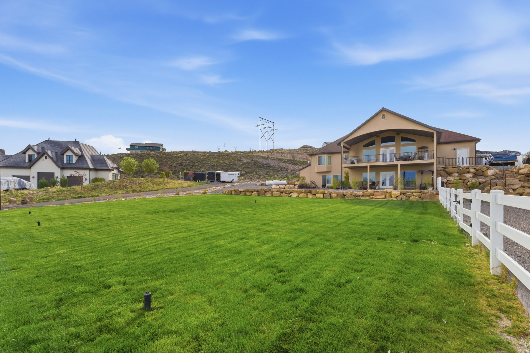 YATES MINOR - Residential