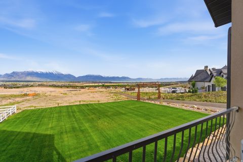 Tiny photo for 1102 N SUMMIT VIEW DR, Saratoga Springs, UT 84045 (MLS # 2148625)