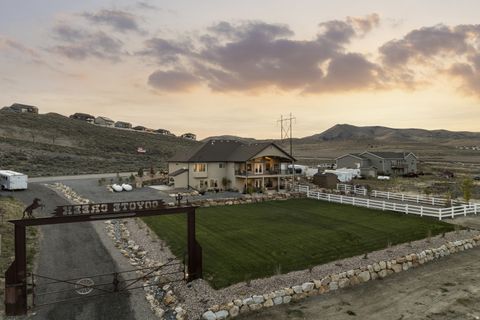 Tiny photo for 1102 N SUMMIT VIEW DR, Saratoga Springs, UT 84045 (MLS # 2148625)