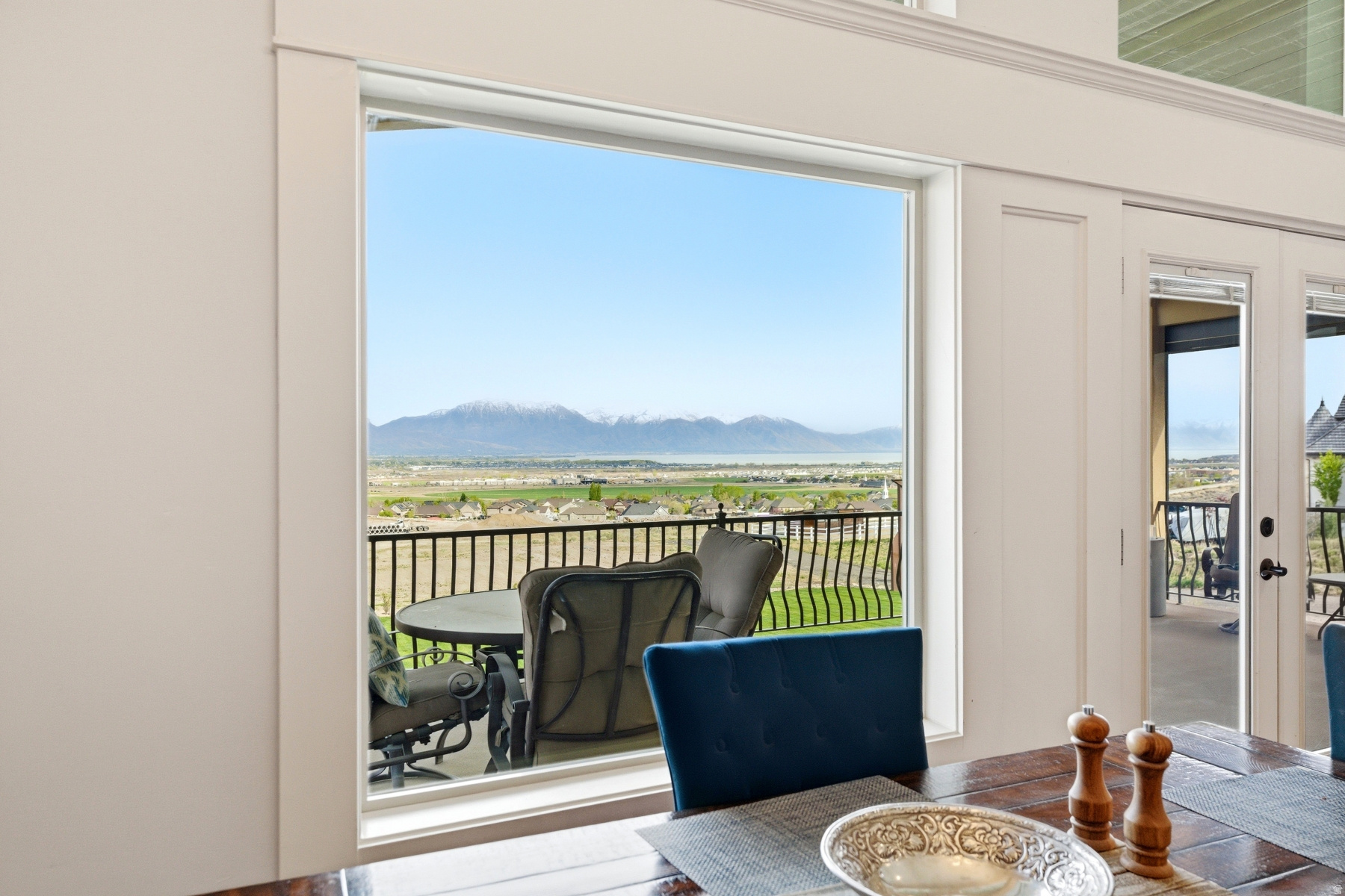 YATES MINOR - Residential