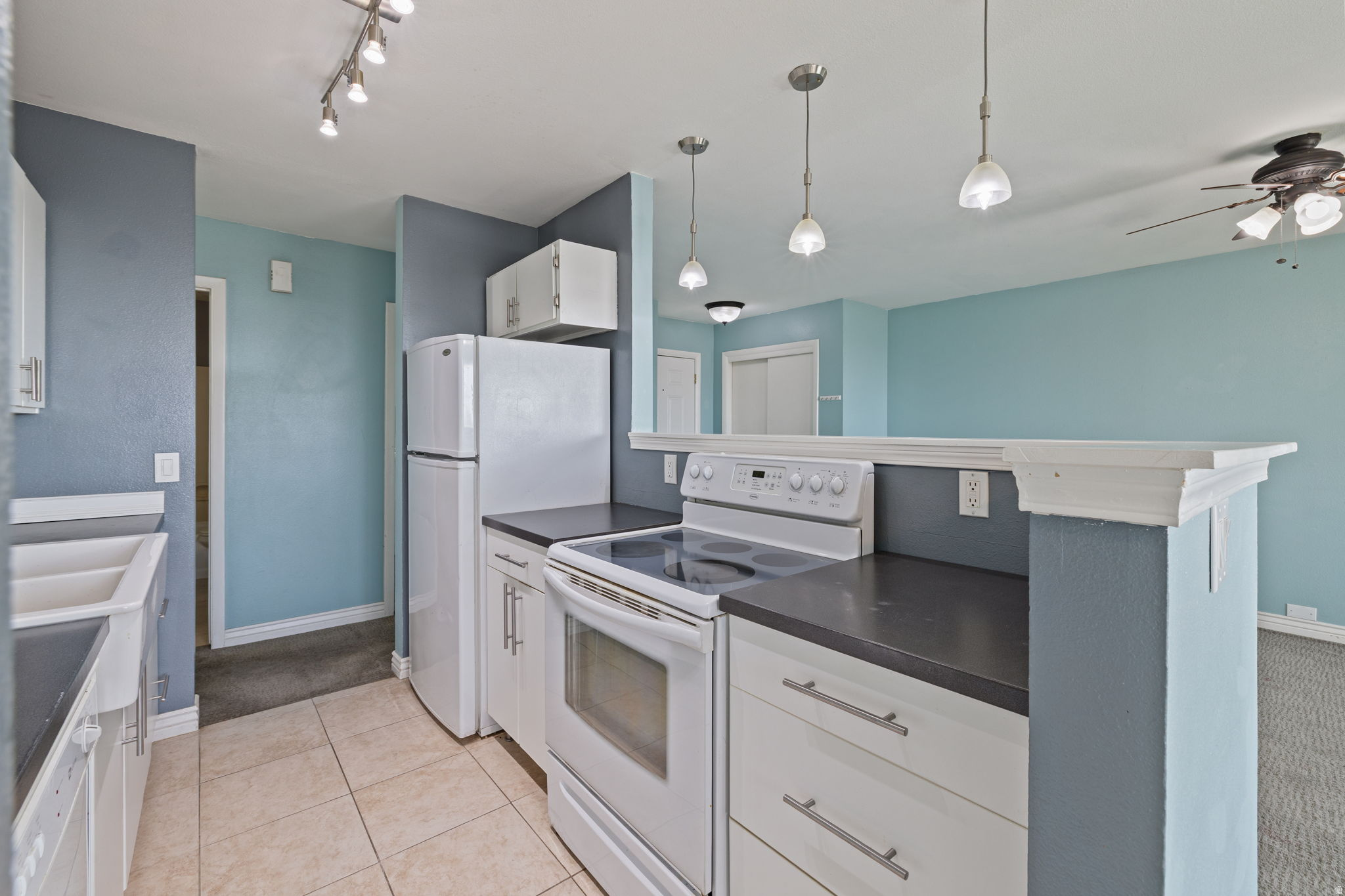 MANSION HOUSE CONDO - Residential