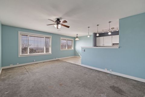 Photo of 2048 S NEVADA AVE, Provo, UT 84606 (MLS # 2130913)