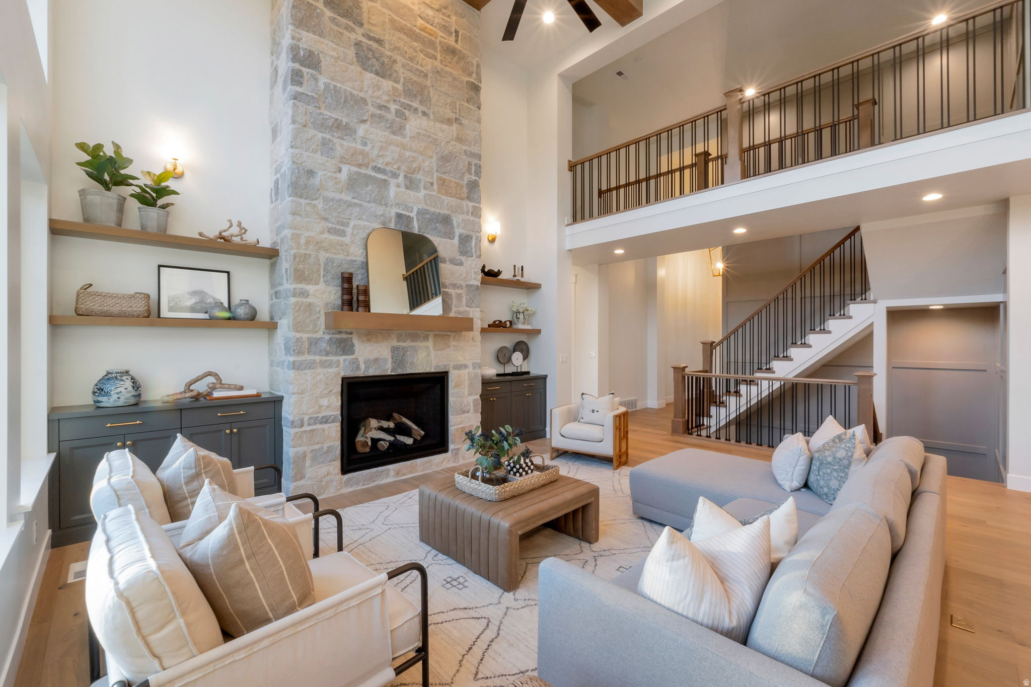 BLOSSOM HILL - Residential