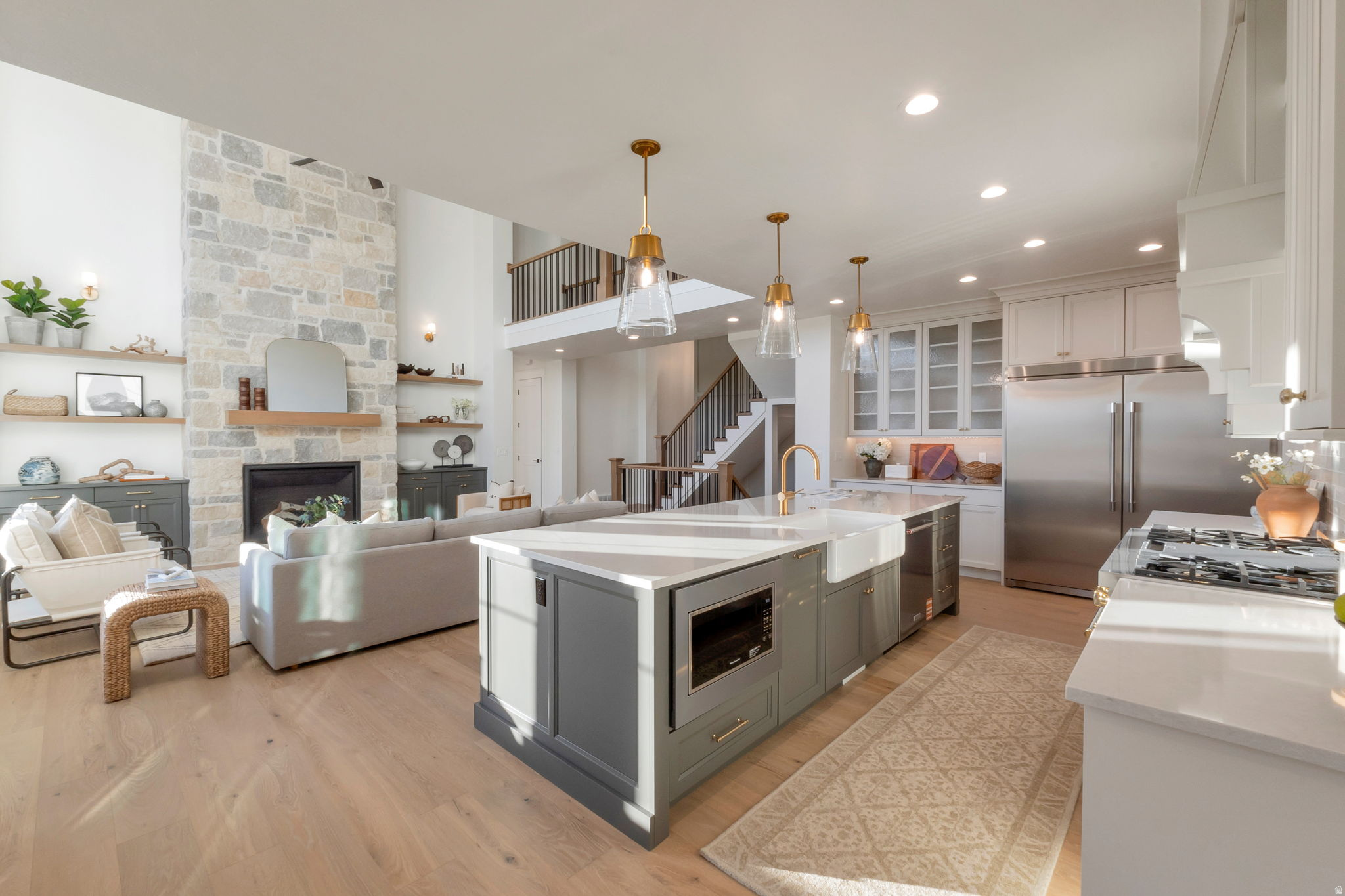 BLOSSOM HILL - Residential