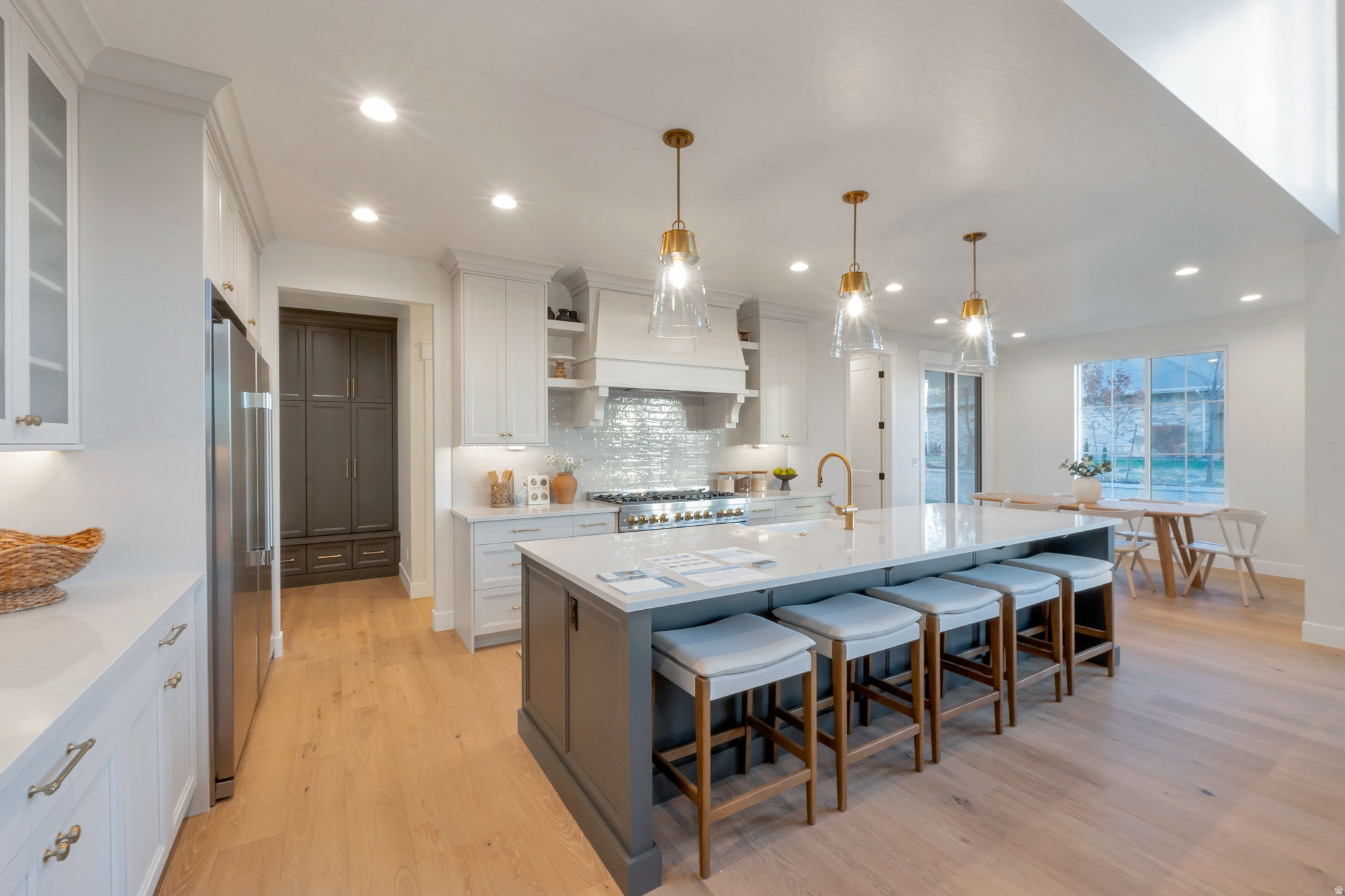 BLOSSOM HILL - Residential