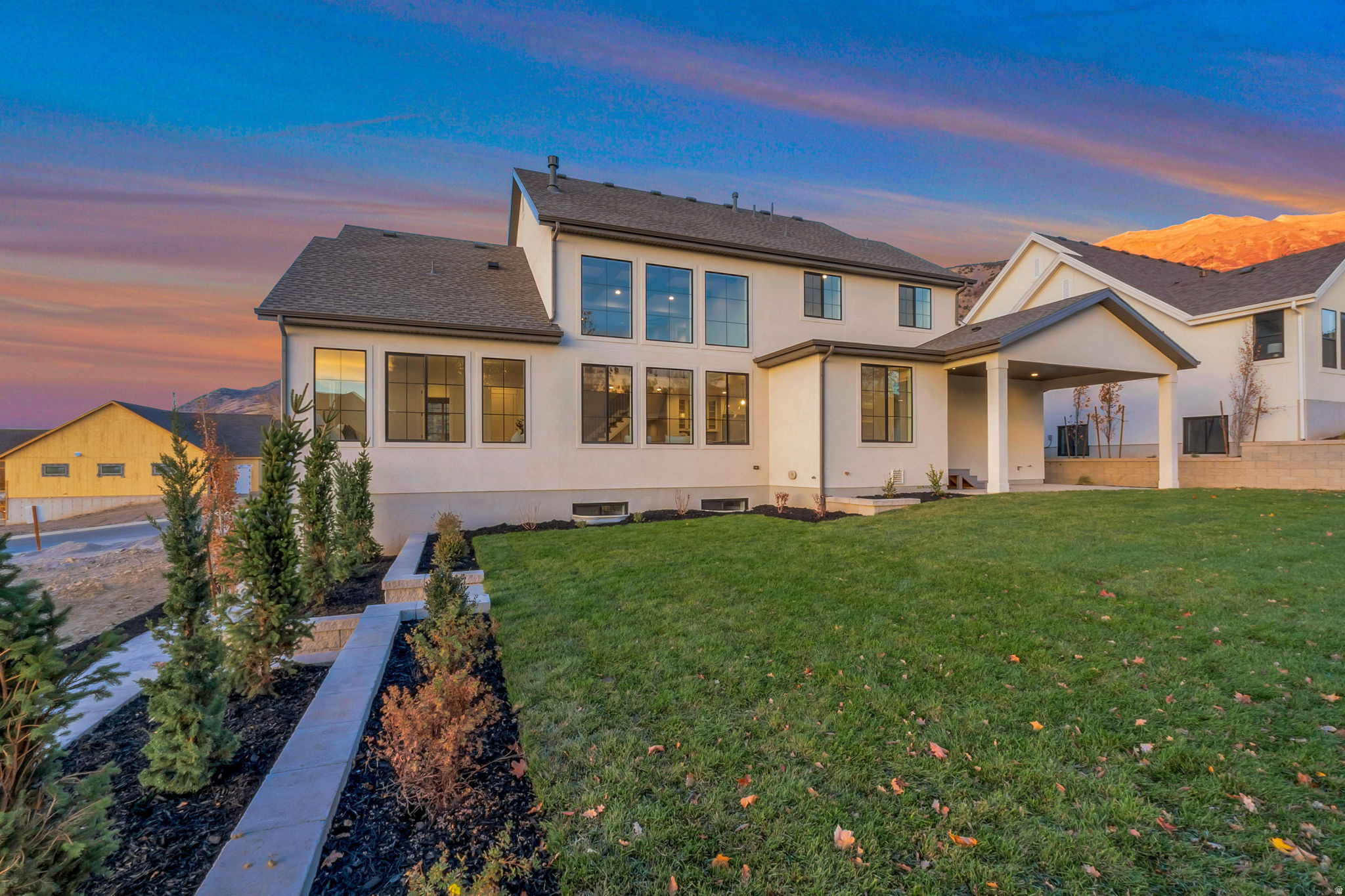 BLOSSOM HILL - Residential