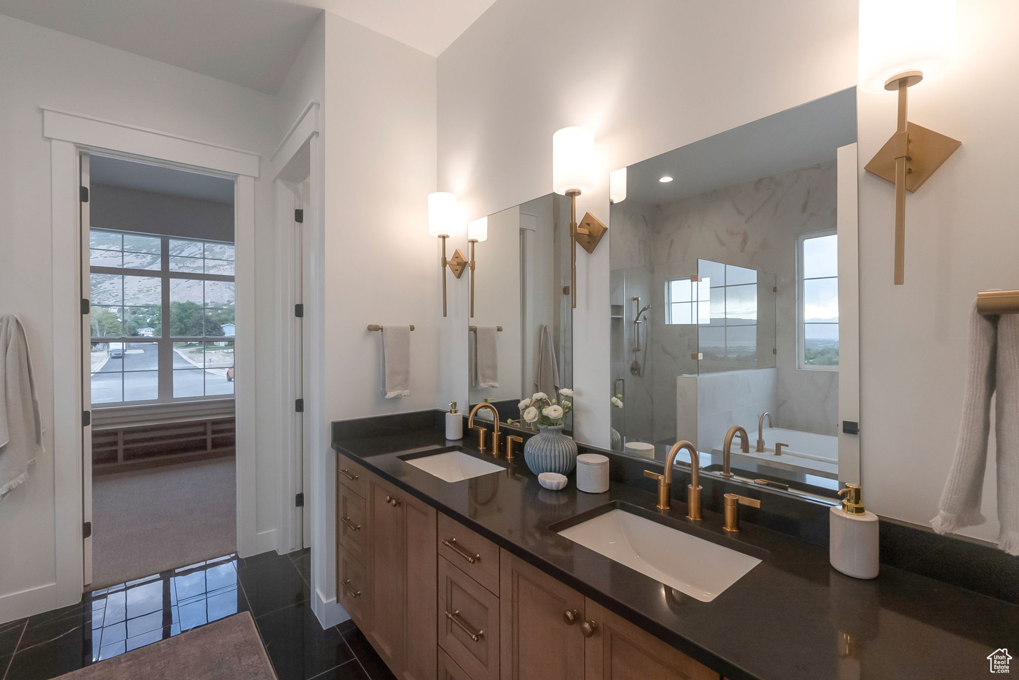BLOSSOM HILL - Residential