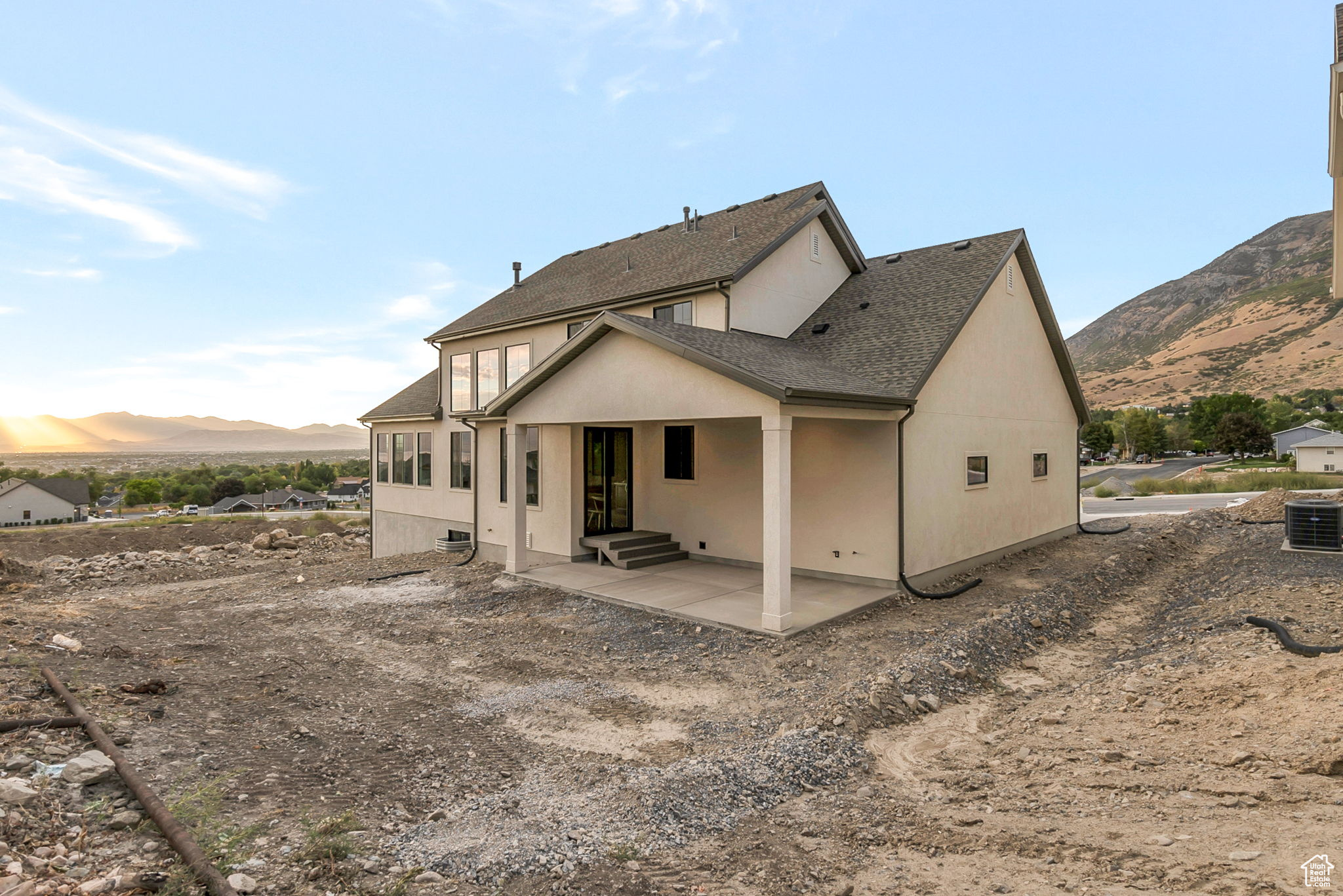 BLOSSOM HILL - Residential
