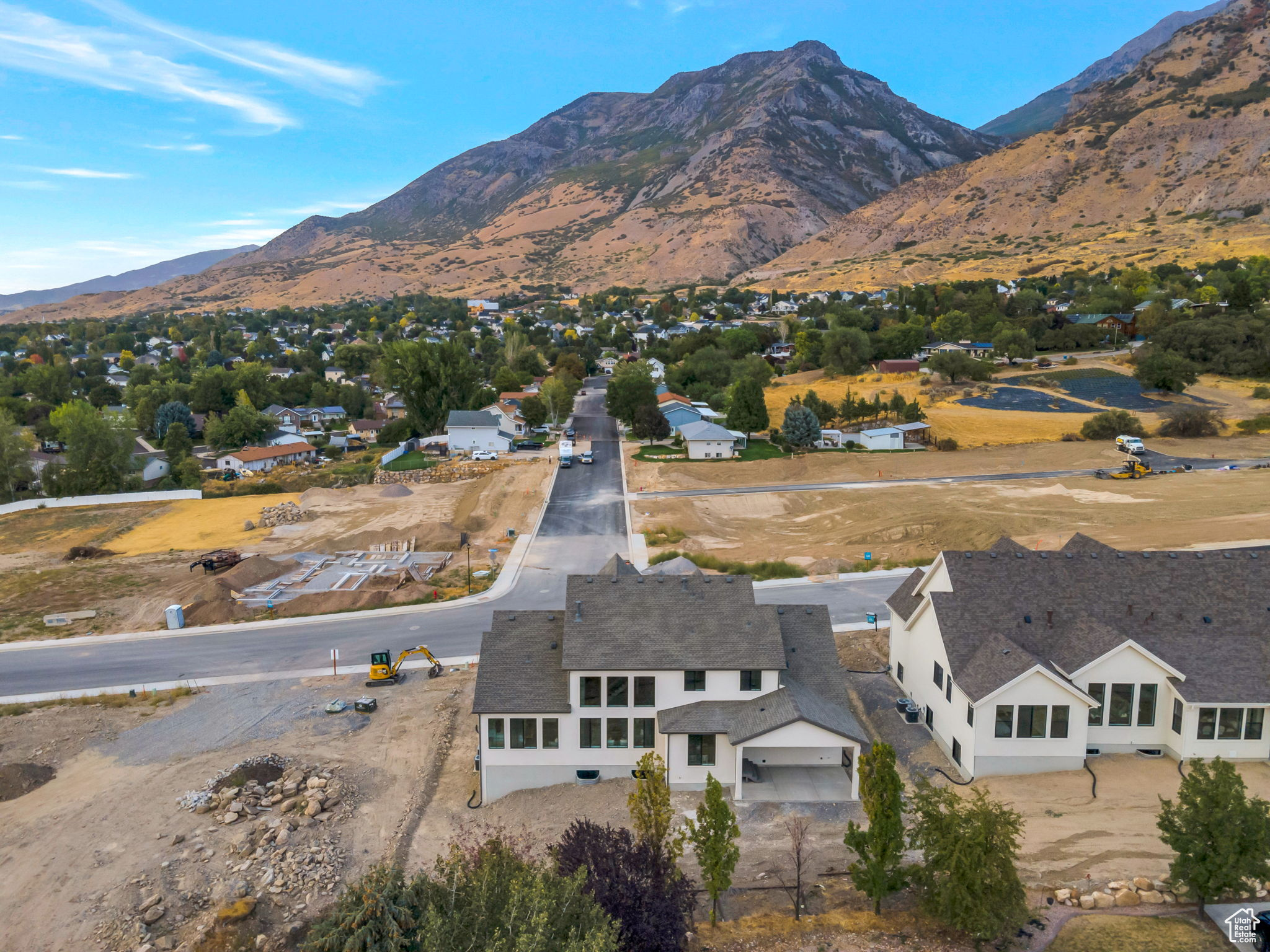 BLOSSOM HILL - Residential