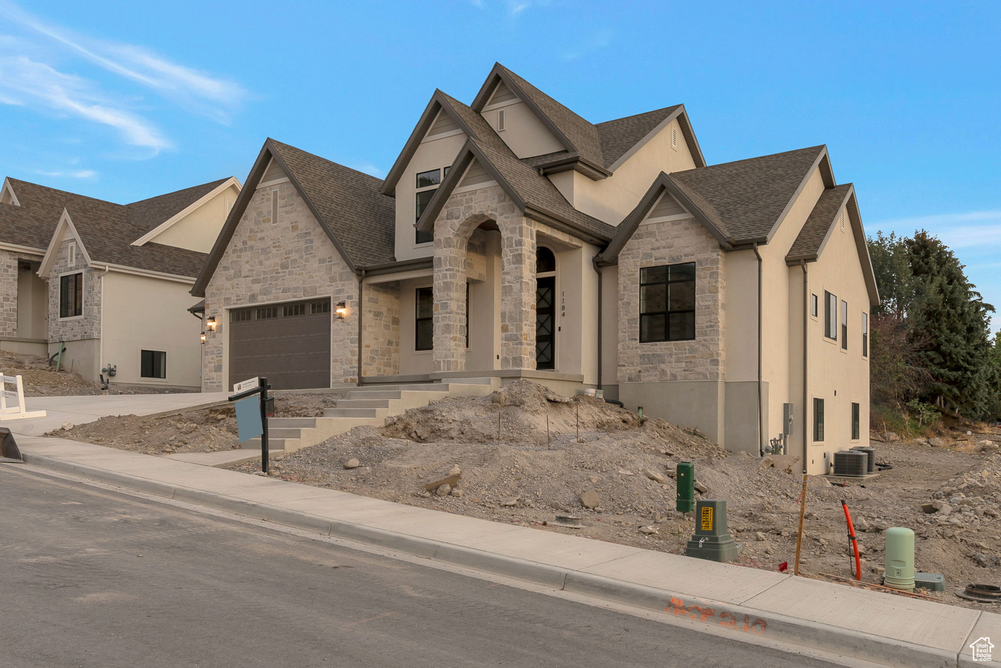 BLOSSOM HILL - Residential