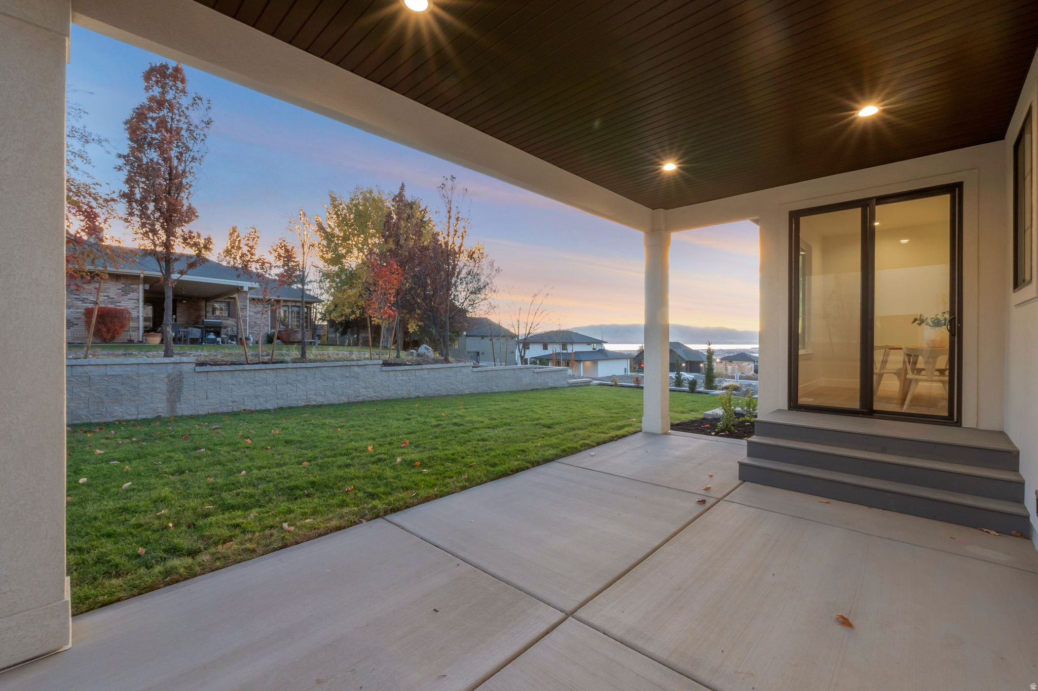 BLOSSOM HILL - Residential