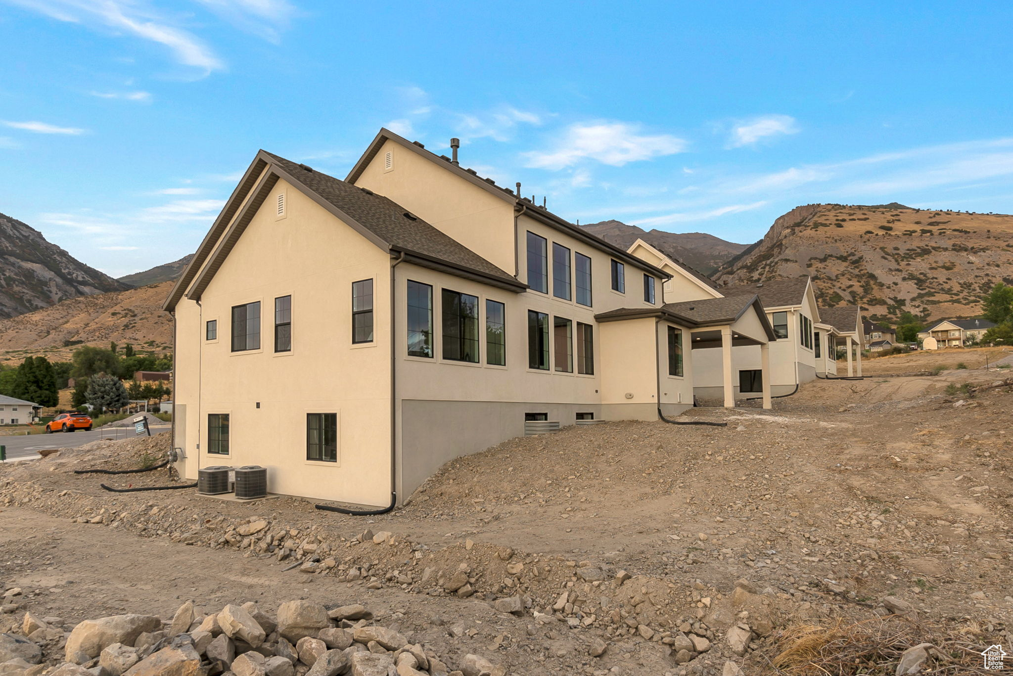 BLOSSOM HILL - Residential