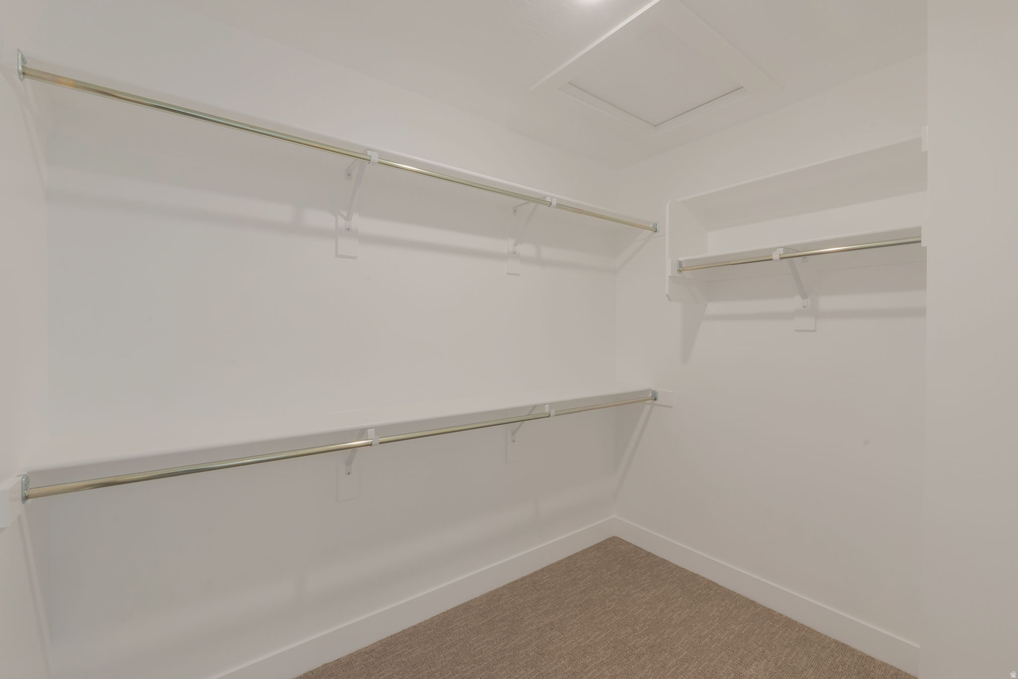 BLOSSOM HILL - Residential