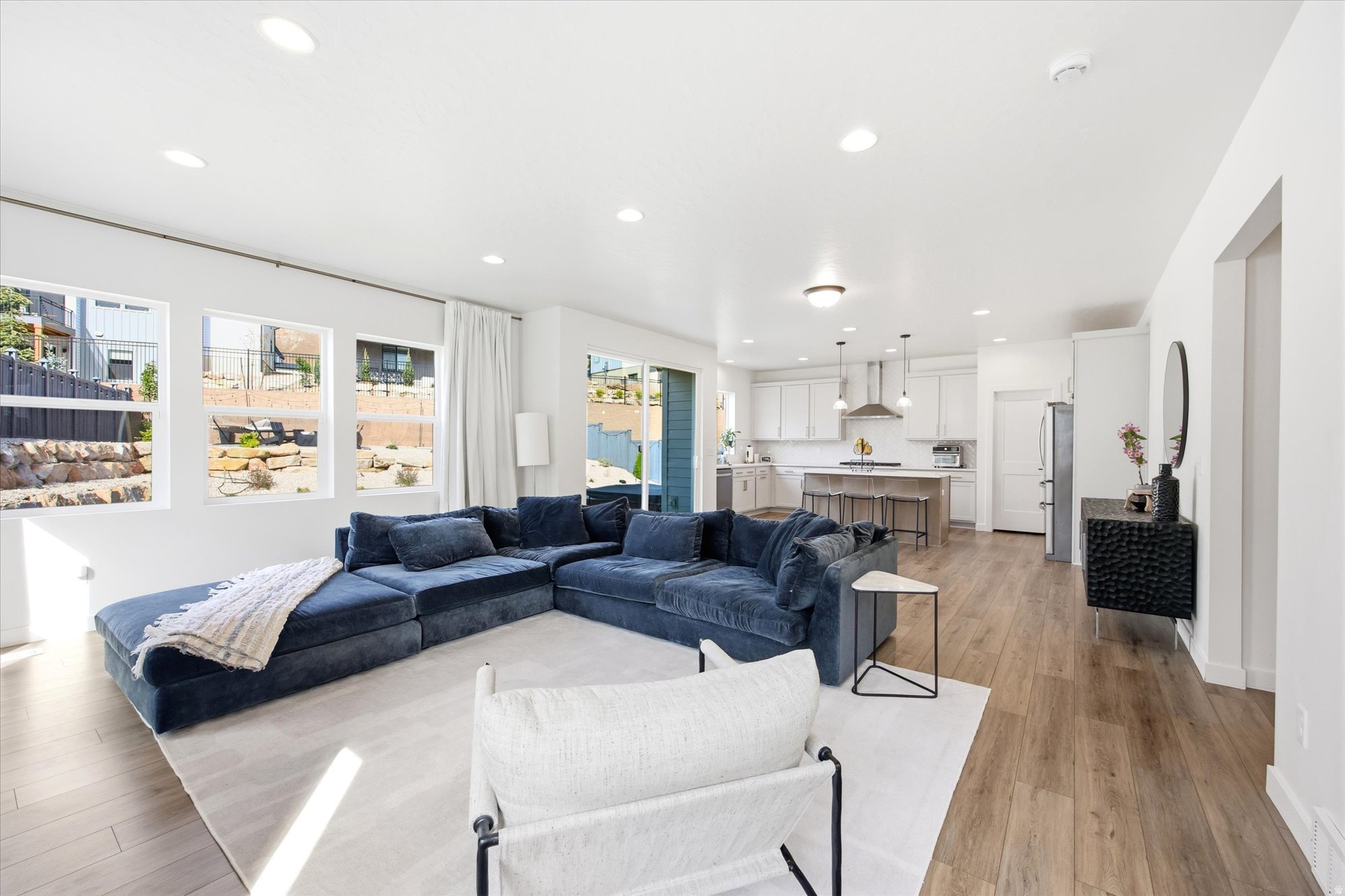 CANYON POINT - Residential