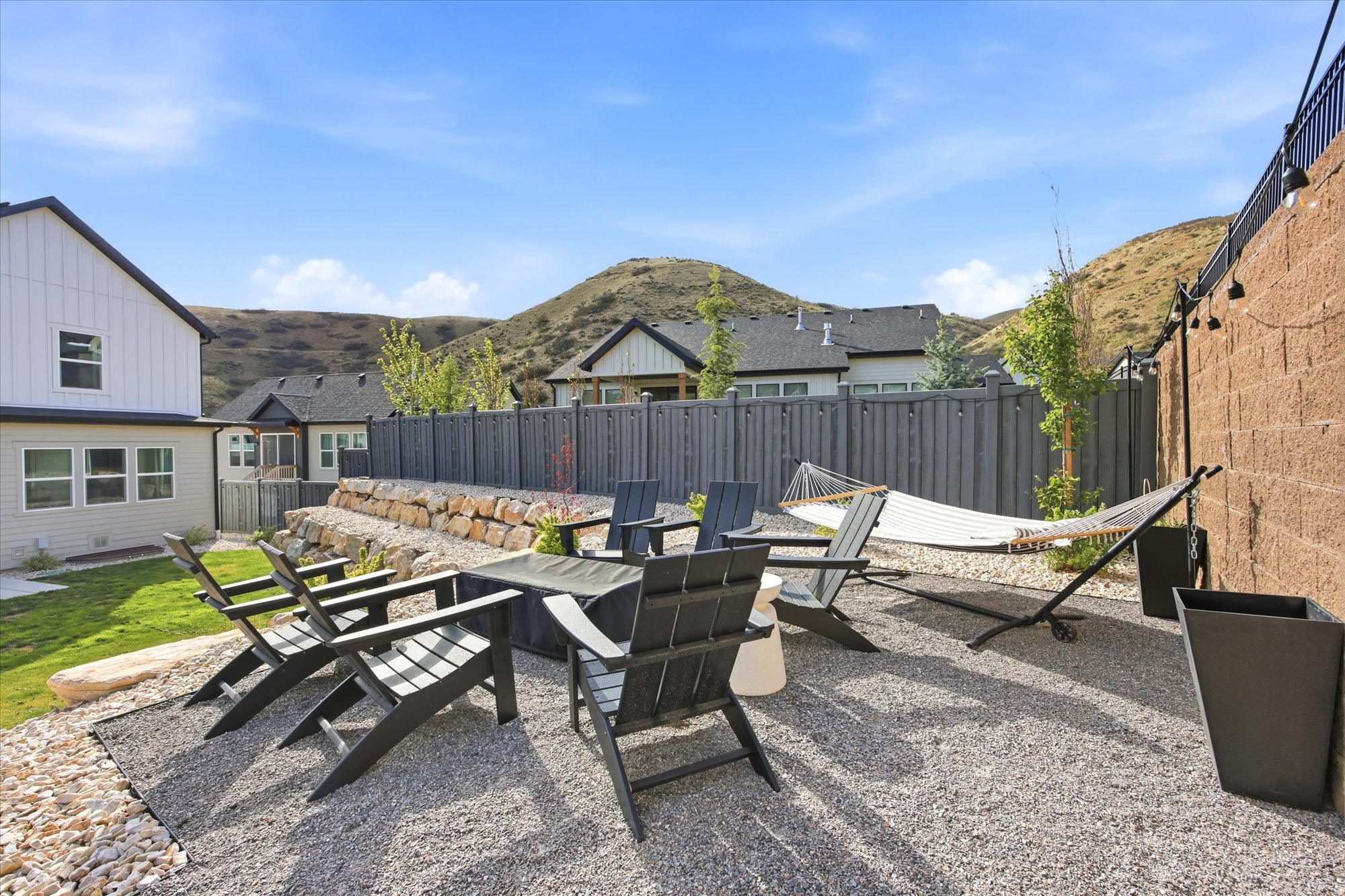CANYON POINT - Residential