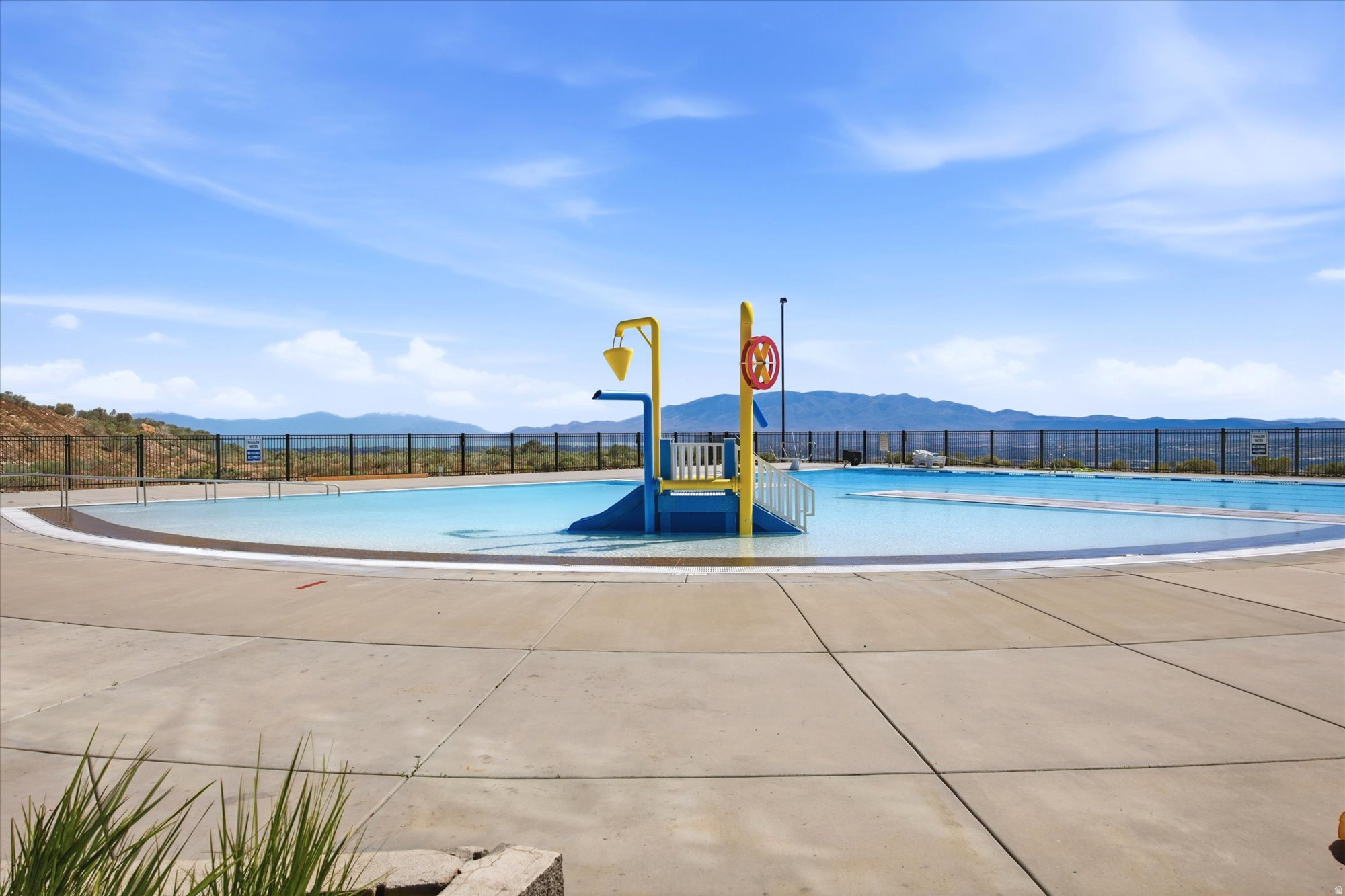 CANYON POINT - Residential