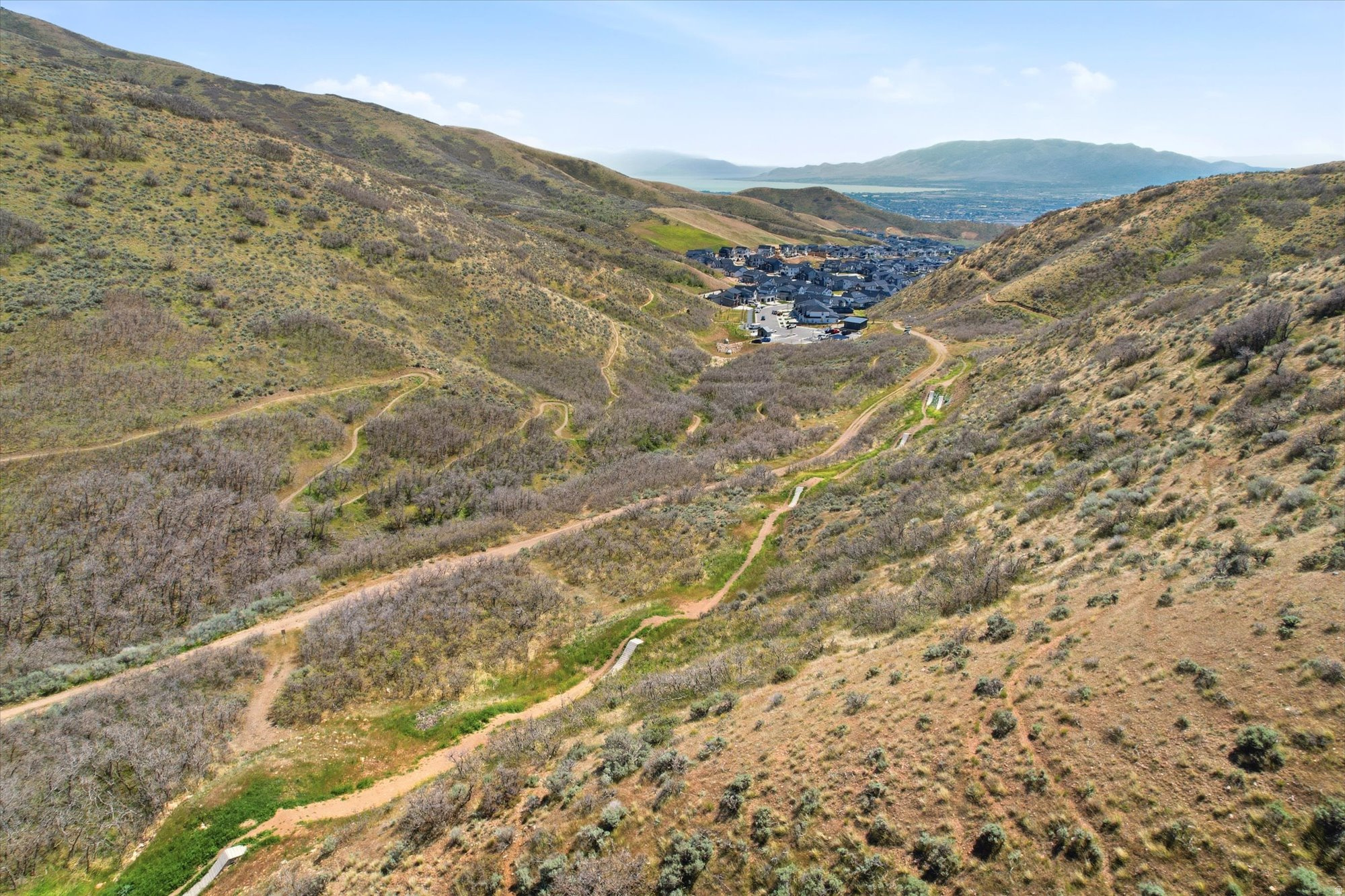 CANYON POINT - Residential