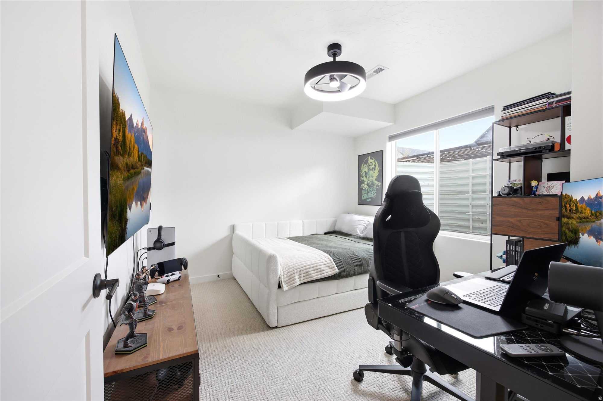 CANYON POINT - Residential