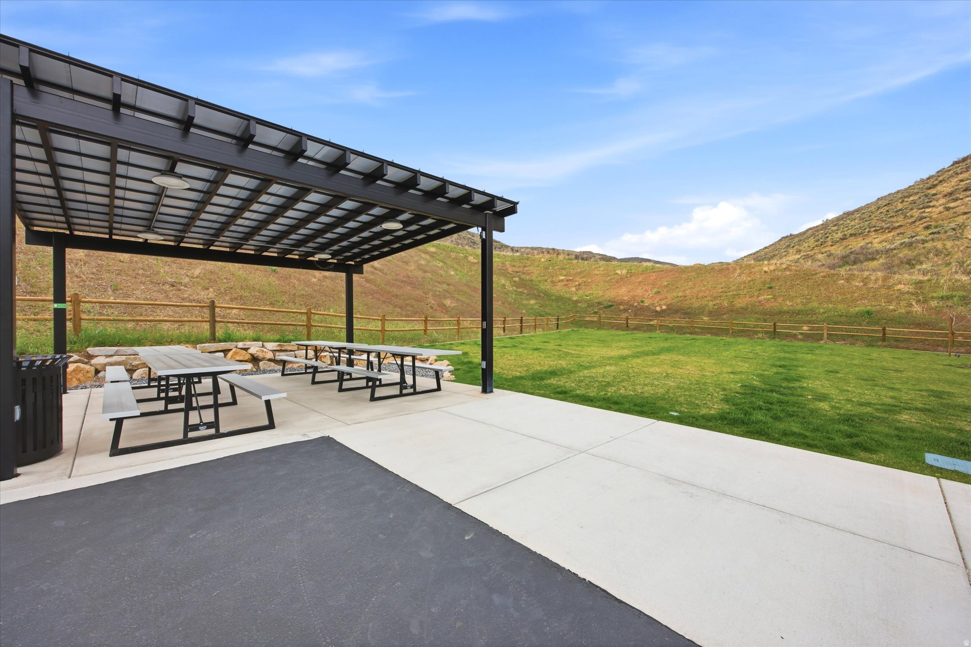 CANYON POINT - Residential