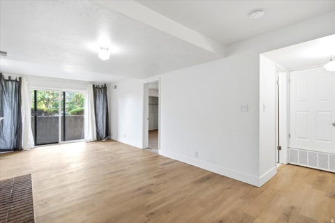 Tiny photo for 1091 COUNTRY HILLS DRIVE DR #109, Ogden, UT 84403 (MLS # 2169358)