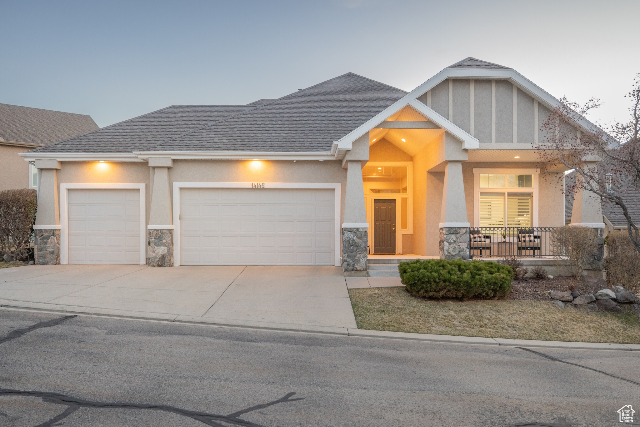14146 S Spyglass Hill Dr, Draper, Utah image 2