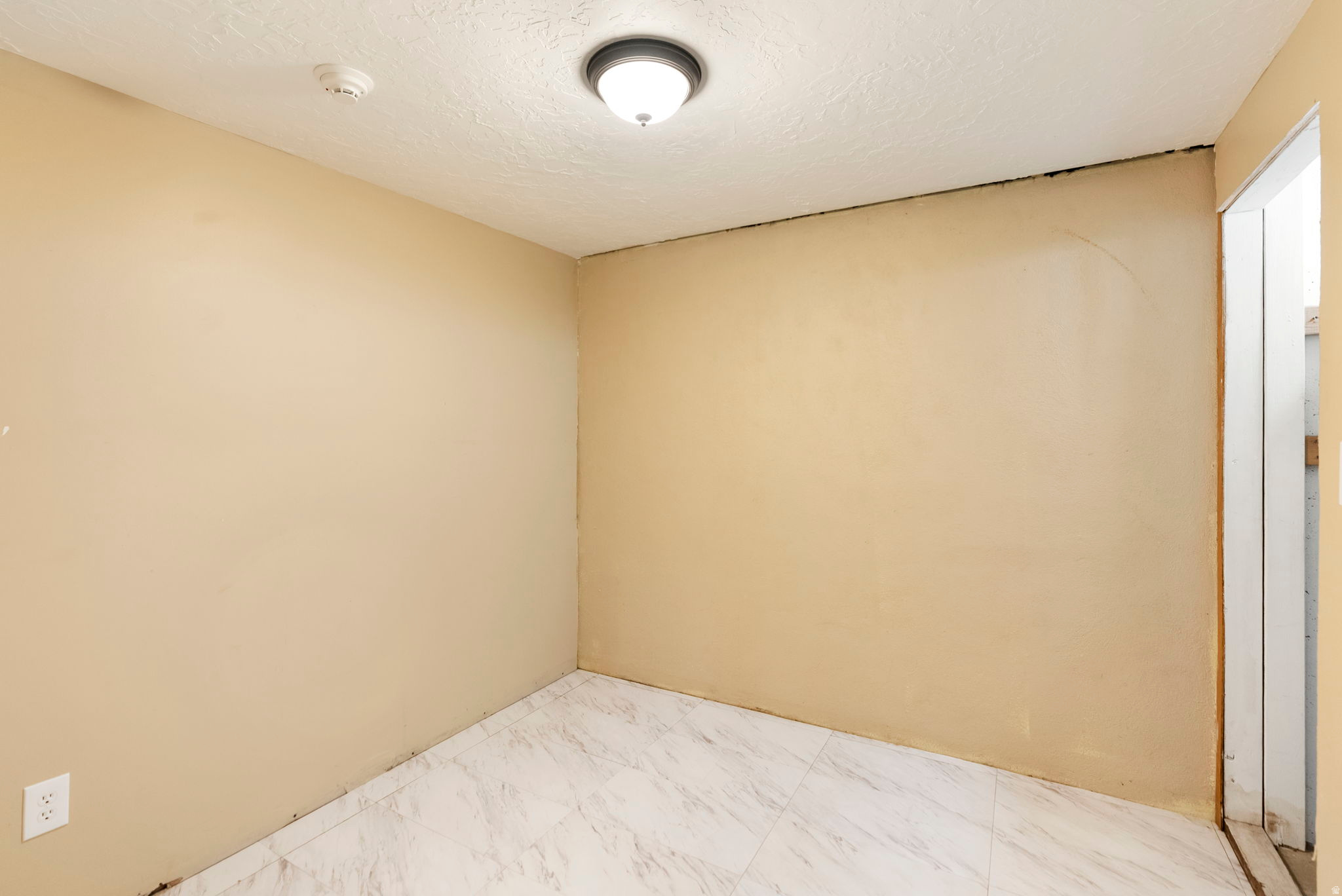 VALHALLA EST NO 1 - Residential