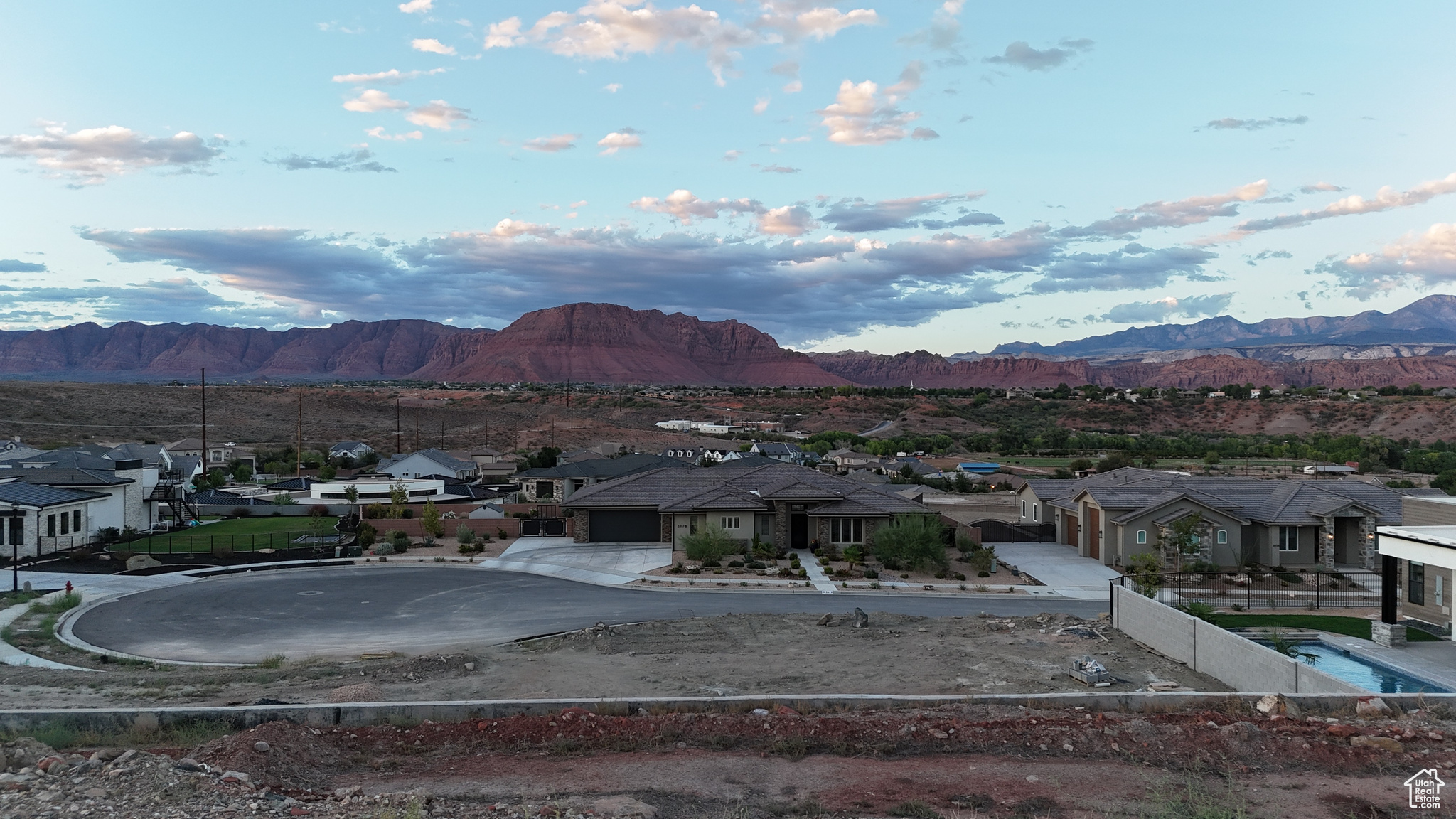 HILLS AT SANTA CLARA - Land