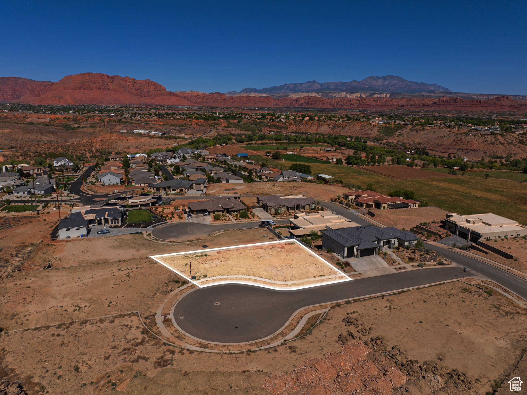 HILLS AT SANTA CLARA - Land