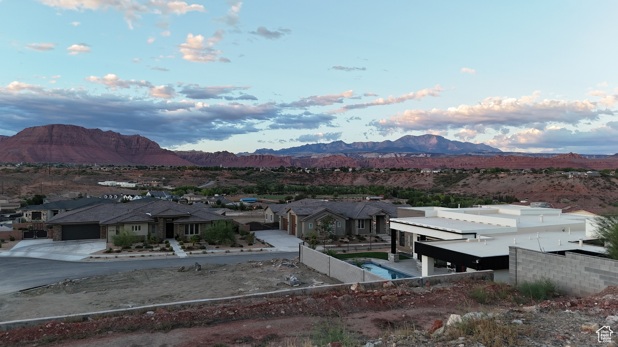 HILLS AT SANTA CLARA - Land