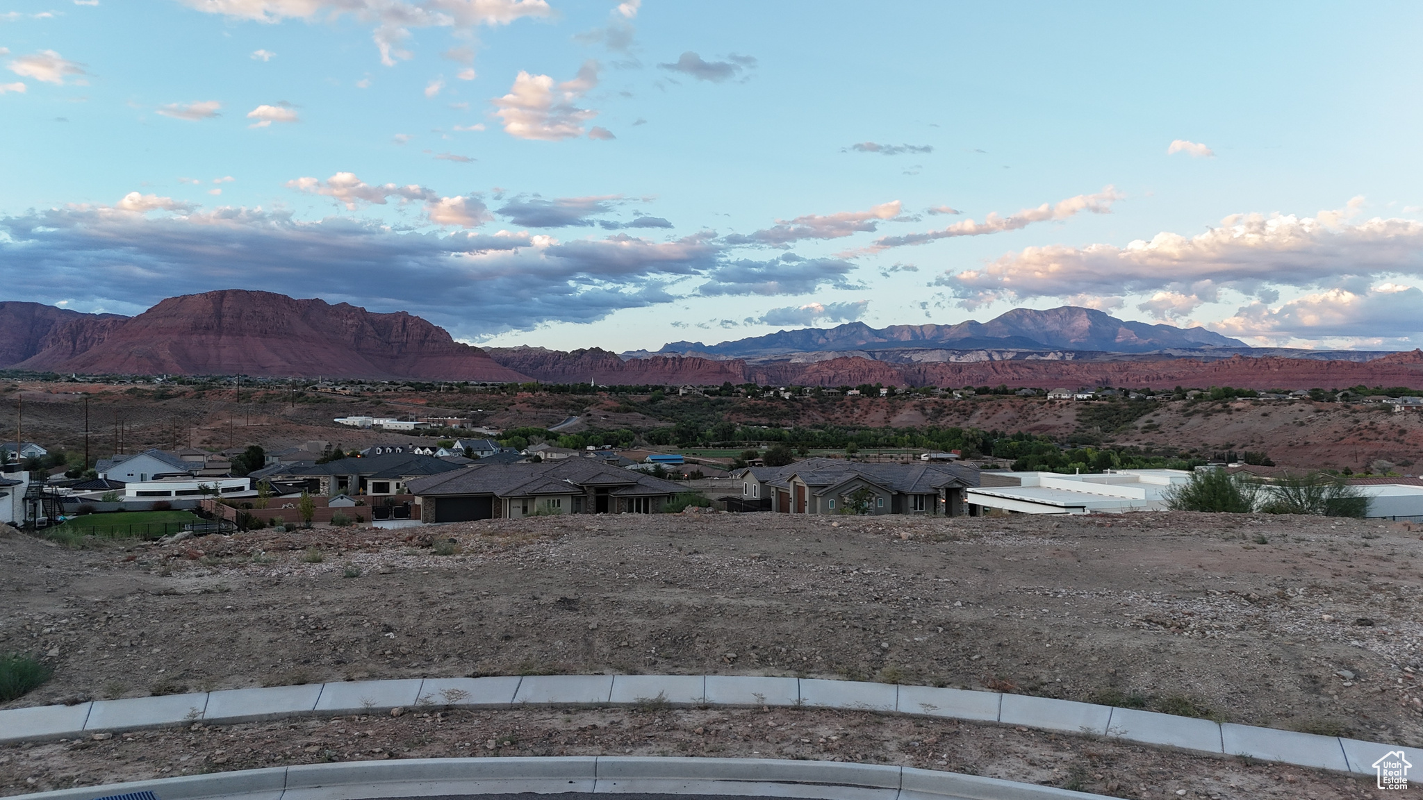 HILLS AT SANTA CLARA - Land