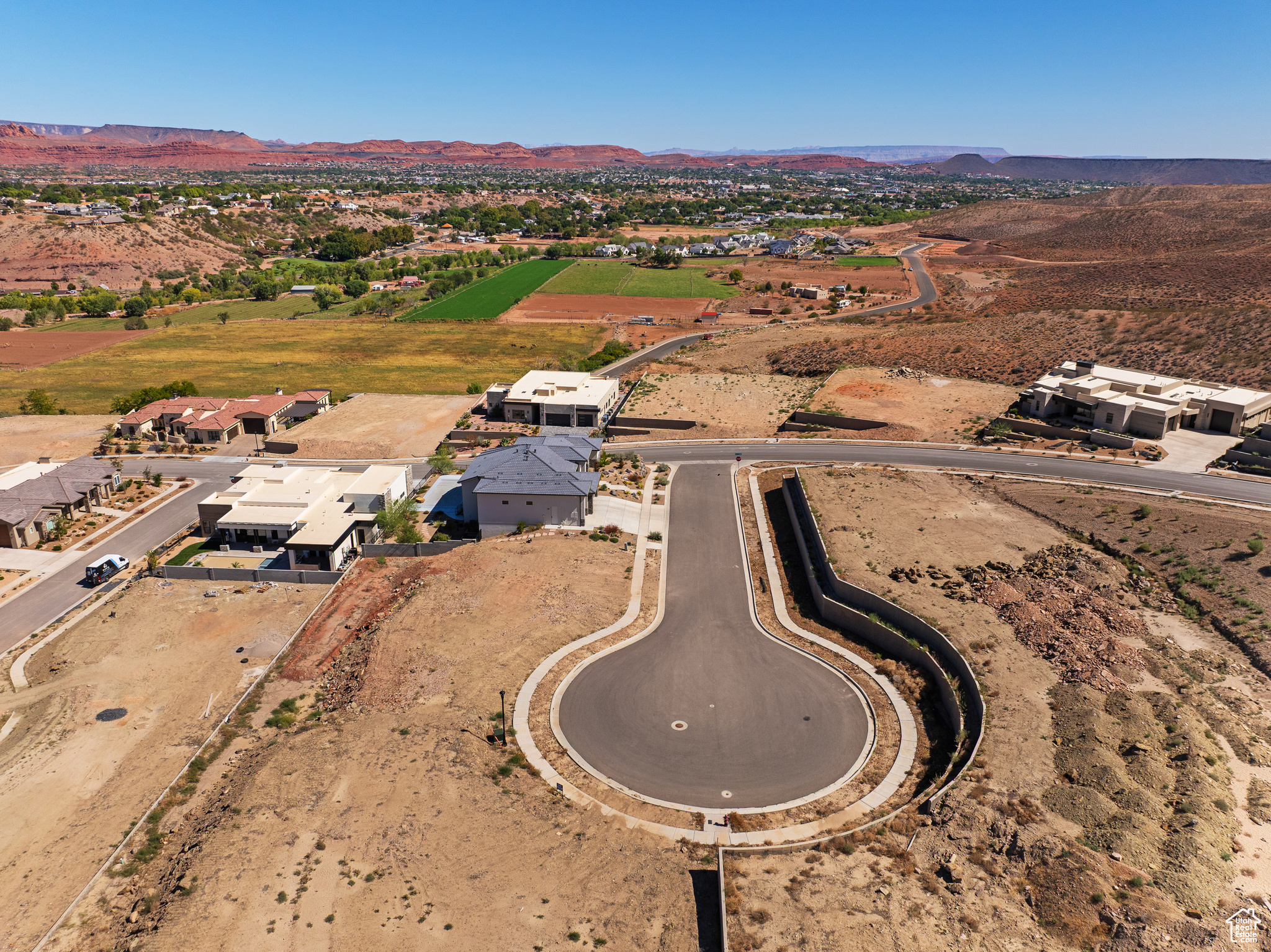 HILLS AT SANTA CLARA - Land