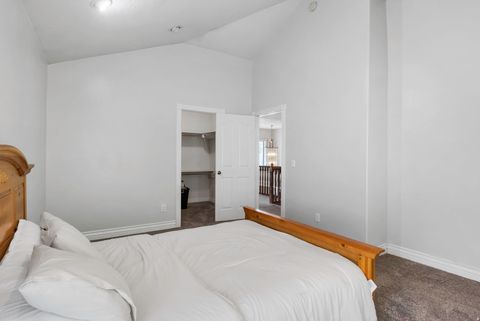 Tiny photo for 302 W HIDDEN HOLLOW DR S, Orem, UT 84058 (MLS # 2151111)