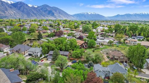 Tiny photo for 302 W HIDDEN HOLLOW DR S, Orem, UT 84058 (MLS # 2151111)