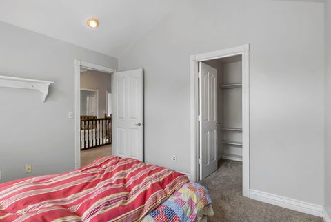 Tiny photo for 302 W HIDDEN HOLLOW DR S, Orem, UT 84058 (MLS # 2151111)