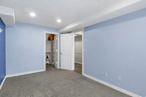 Tiny photo for 302 W HIDDEN HOLLOW DR S, Orem, UT 84058 (MLS # 2151111)
