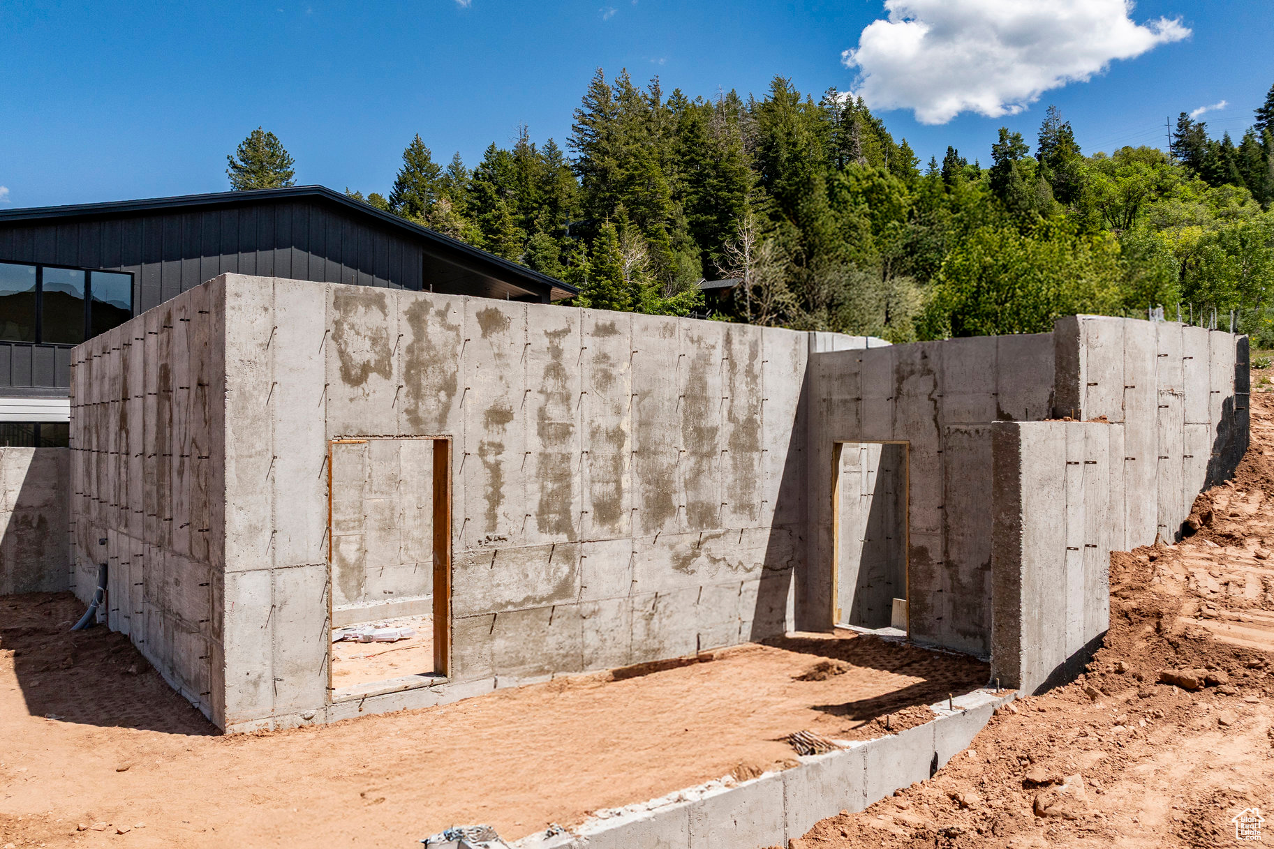 DISCOVERY RIDGE - Residential