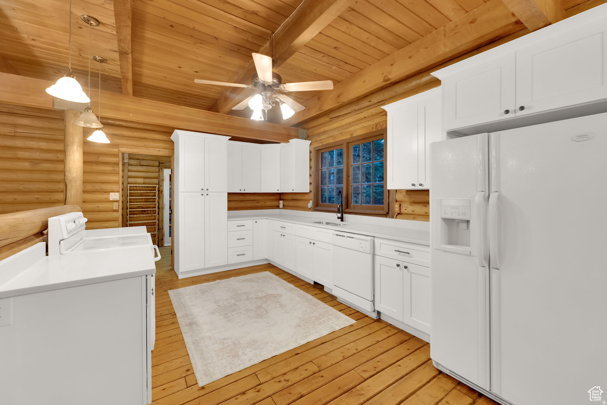 TIMBER LAKES - Residential